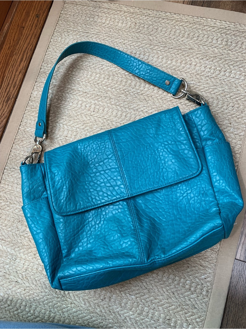 thirty-one jewel Teal Blue Textured Leather Shoulder Bag